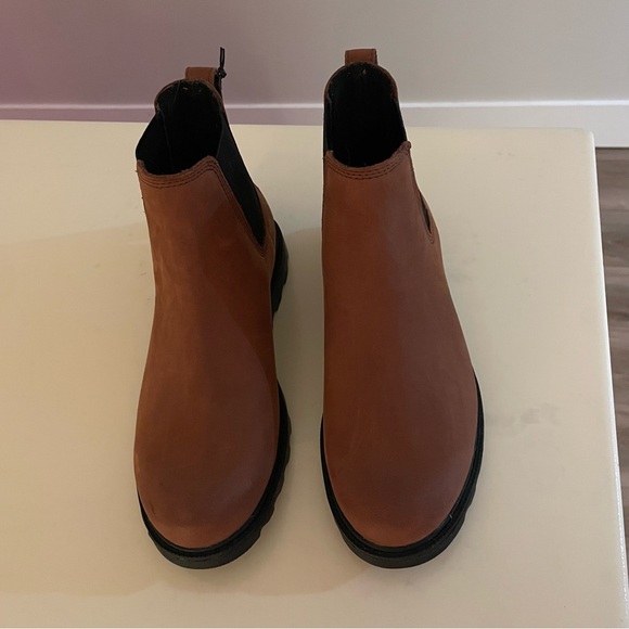 Sorel Shoes - Women’s SOREL Brown Chelsea Boots